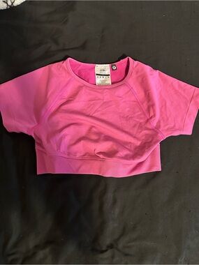 Pink Cropped Active Top - Brand: AYBL